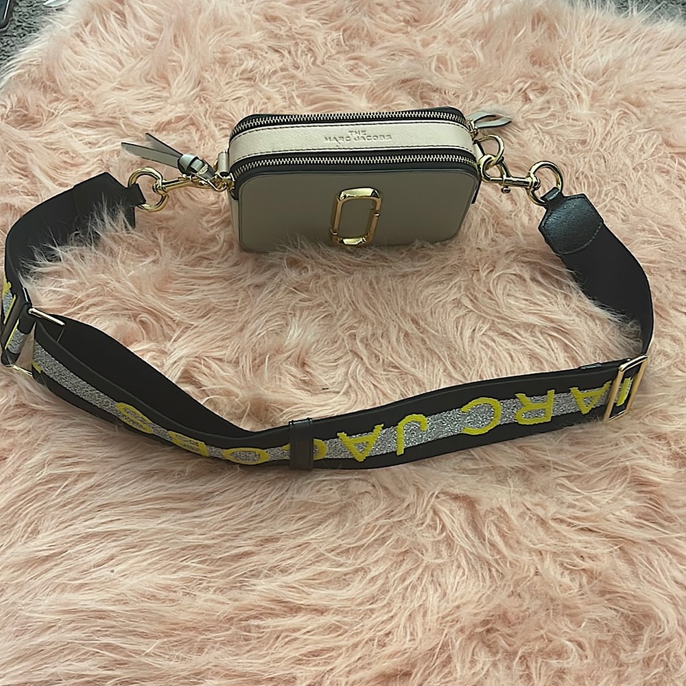 Cross Body Marc Jacobs Bag